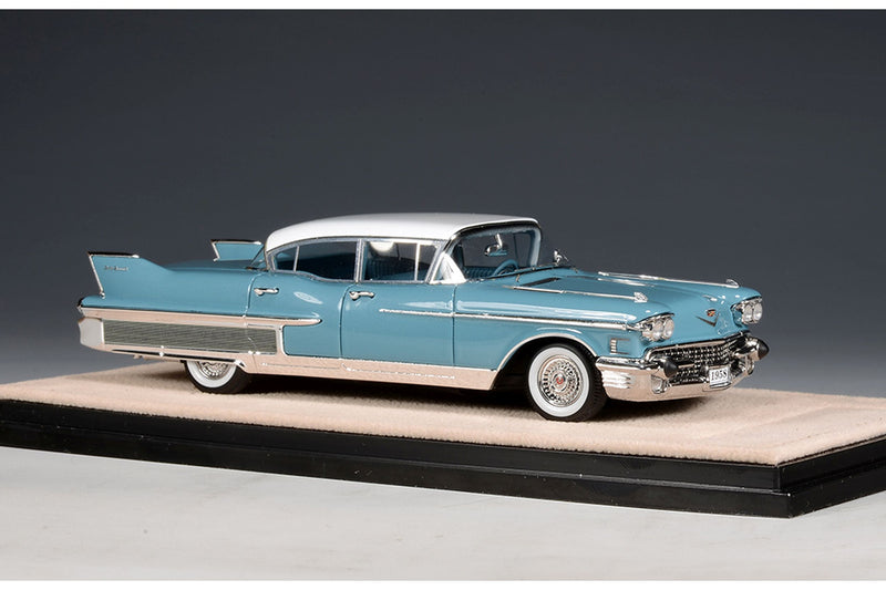 1958 Cadillac Fleetwood Sixty Special - Somerset Blue with Alpine White 1:43