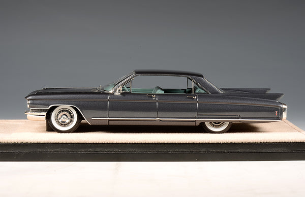 1960 Cadillac Eldorado Brougham Pininfarina -  Aleutian Gray Metallic 1:43