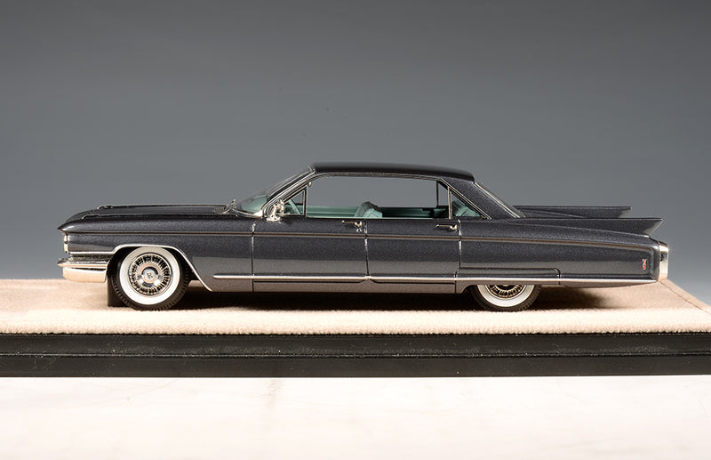 1960 Cadillac Eldorado Brougham Pininfarina -  Aleutian Gray Metallic 1:43
