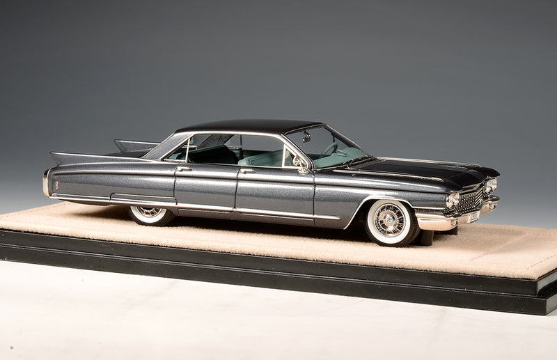 1960 Cadillac Eldorado Brougham Pininfarina -  Aleutian Gray Metallic 1:43