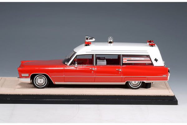 1968 Cadillac Miller-Meteor Ambulance - red/white 1:43