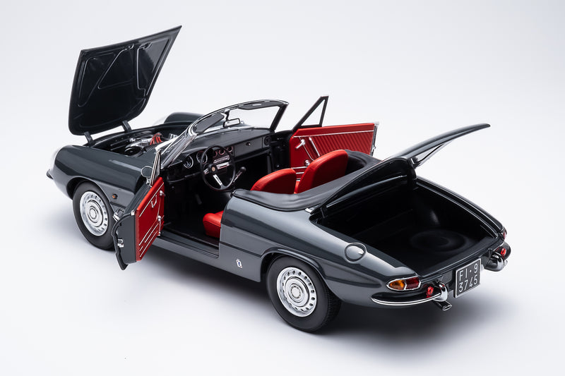 Alfa Romeo 1600 Duetto Spider graphite 1:18