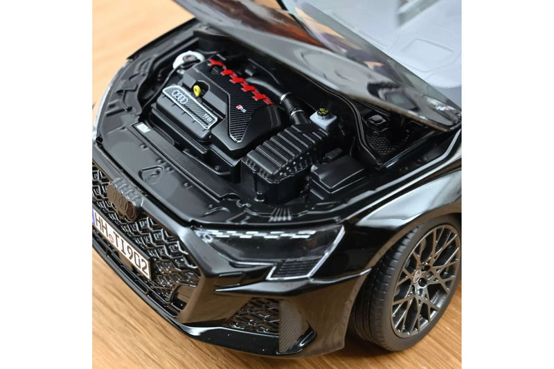 Audi RS3 (2025) - Mythos black 1:18