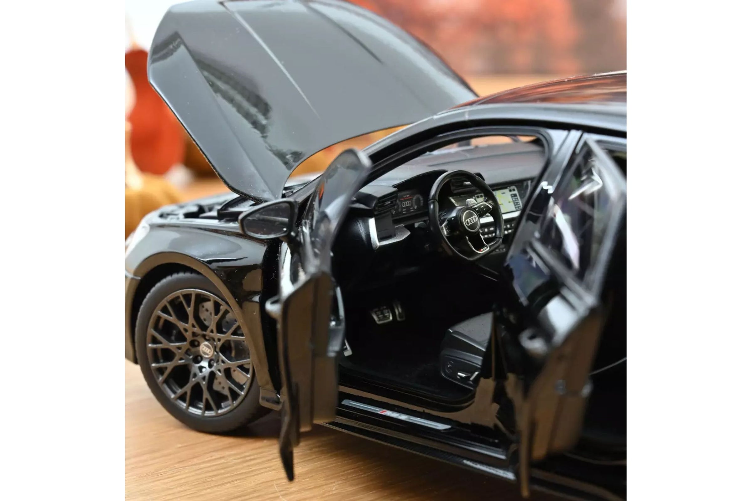 audi-rs-3-2025-mythosschwarz-1