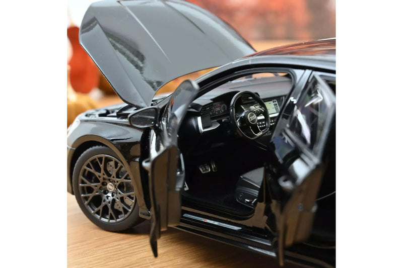 Audi RS3 (2025) - Mythos black 1:18