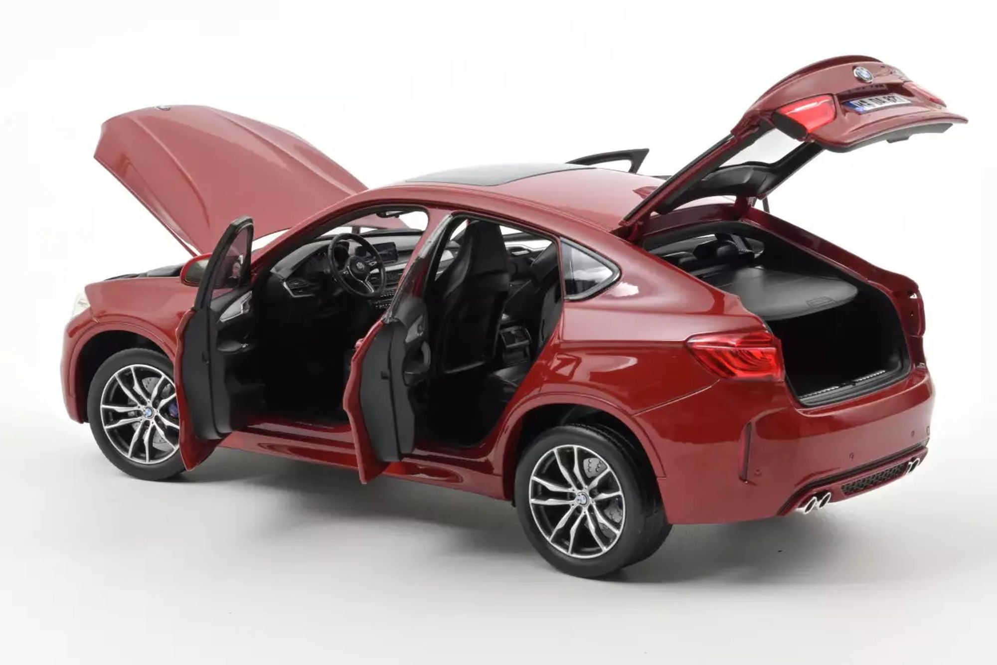 BMW X6M (2014) - red met. 1:18 – Thomas Langejürgen
