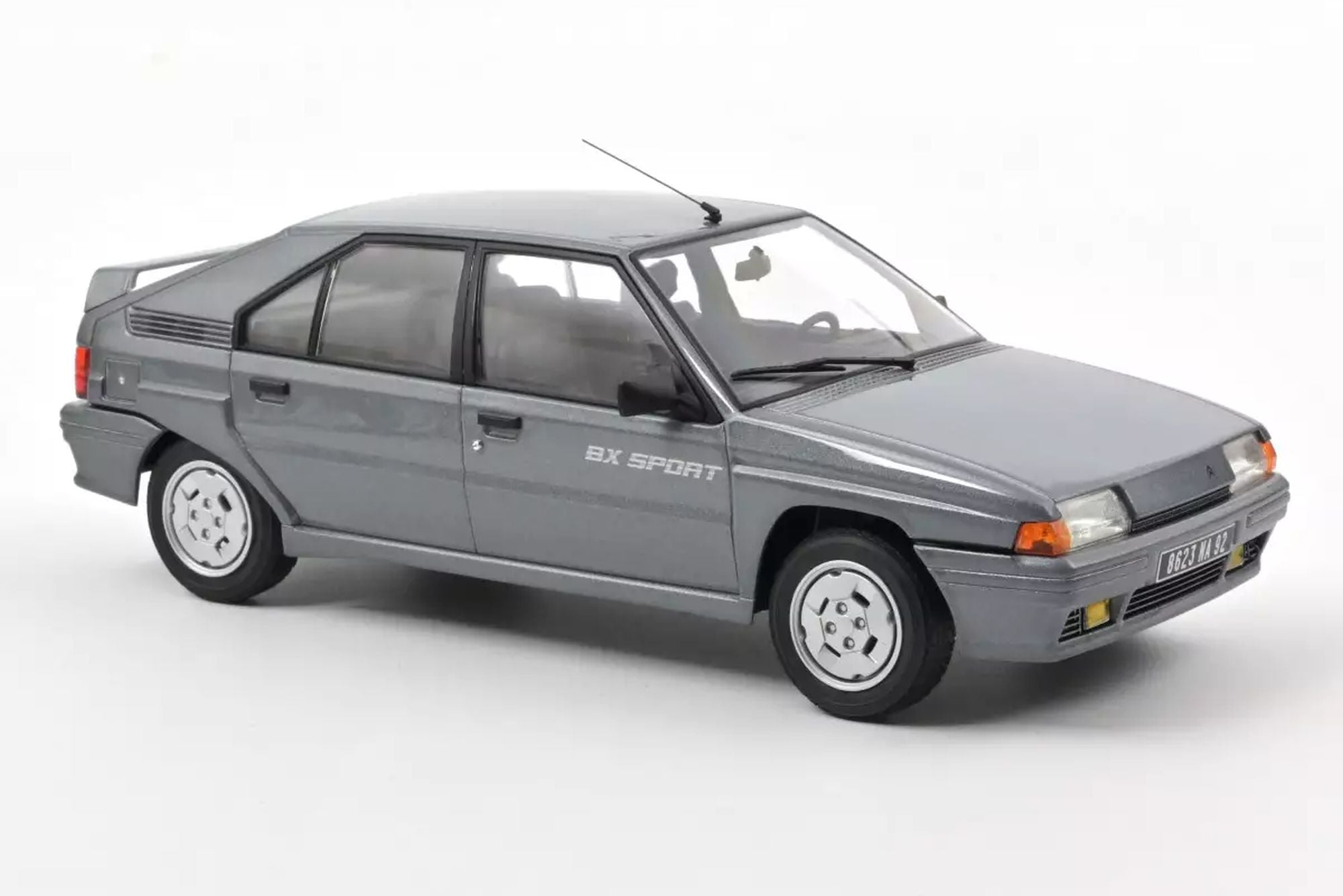 ノレブ 1/18 シトロエン BX SPORT スポーツ 1985 (グレー) Citroën BX Sport 1985 - Fox grey 1:18 – Thomas Langejürgen