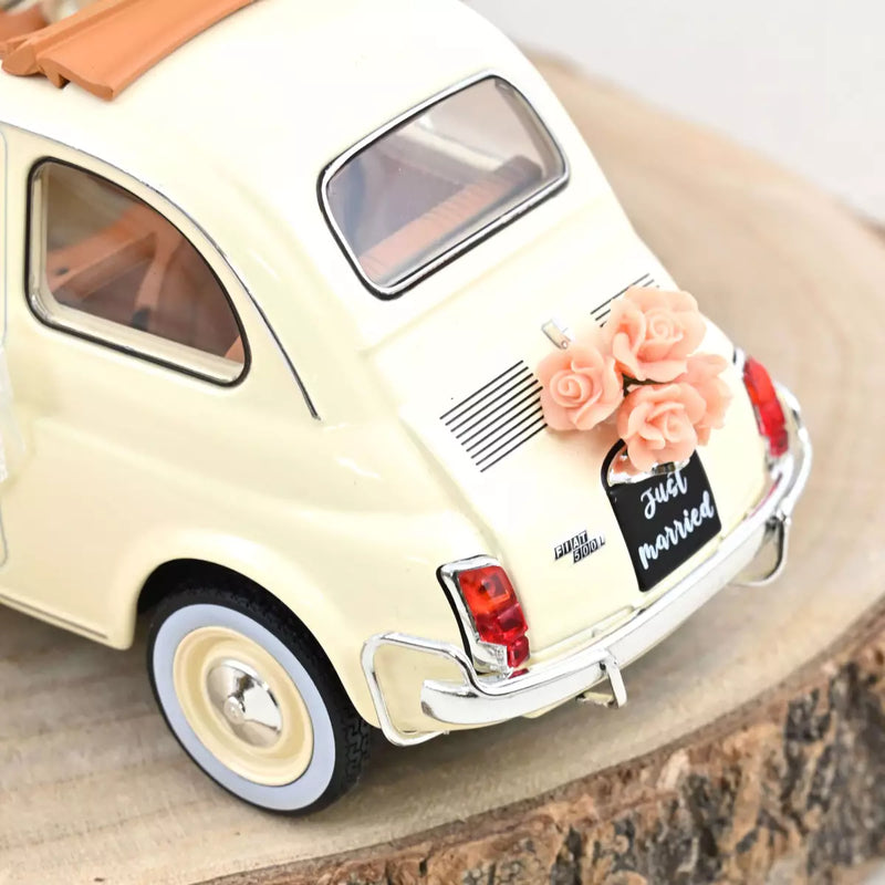 Fiat 500 L 1968 - ivory (the ideal wedding present) 1:18
