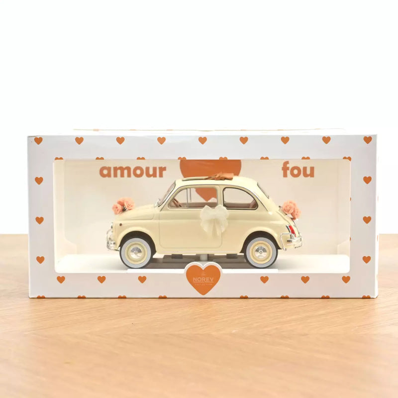 Fiat 500 L 1968 - ivory (the ideal wedding present) 1:18