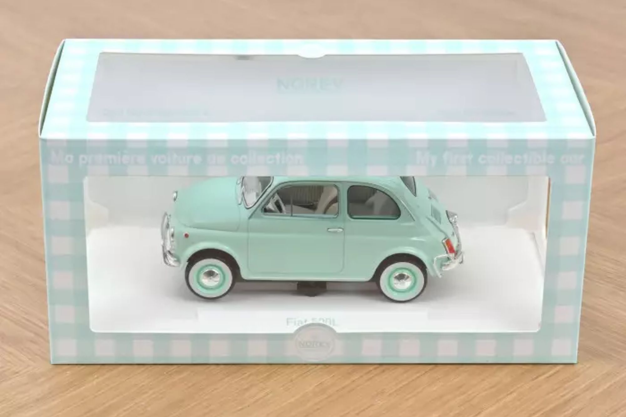 Fiat 500 L special birth pack 1968 - pastel blue 1:18 – Thomas