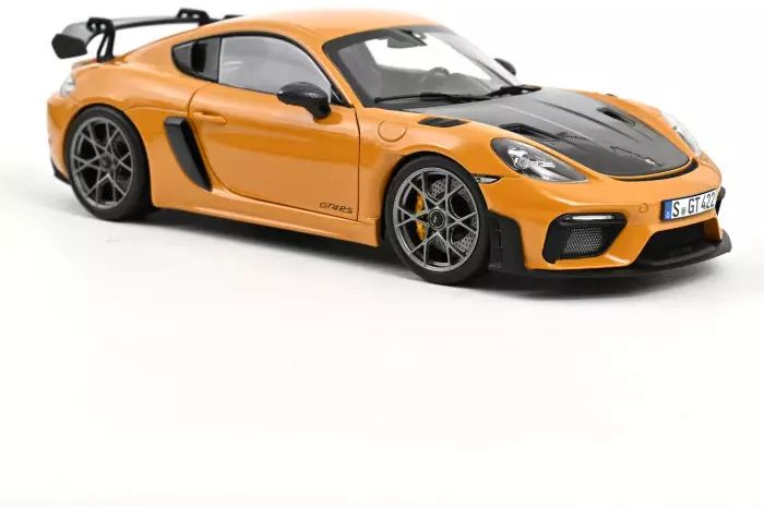 Porsche Cayman GT4 RS w/Weissach 2023 - Bahama Yellow Pack 1:18