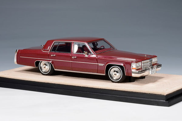 1983 Cadillac Sedan de Ville - Carmine Metallic 1:43