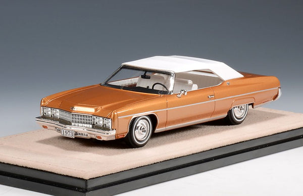 1973 Chevrolet Caprice Convertible (Closed roof) - Medium Orange Metallic 1:43