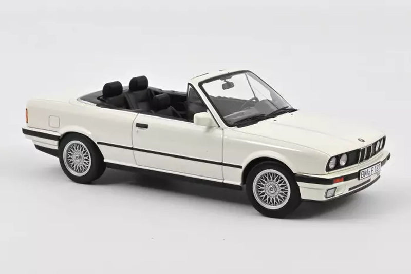 BMW 325i Cabriolet - white 1:18