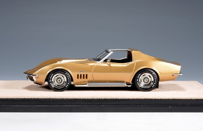 1969 Chevrolet Corvette C3 L88 Coupe (T Roof) - Riverside Gold Metallic 1:43
