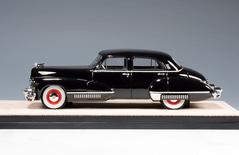 1942 Cadillac Sixty Special - black 1:43