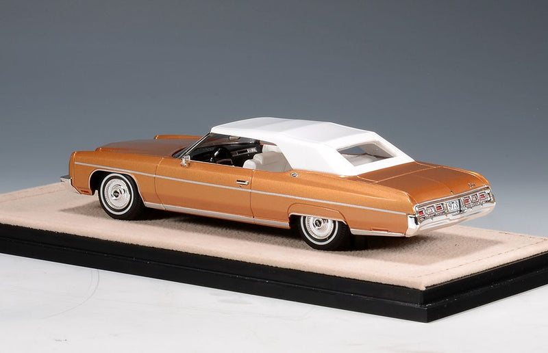 1973 Chevrolet Caprice Convertible (Closed roof) - Medium Orange Metallic 1:43