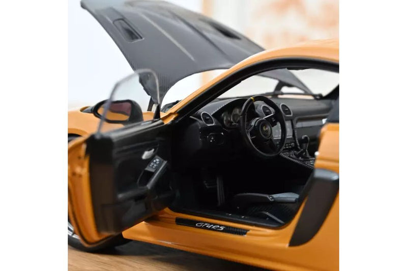 Porsche Cayman GT4 RS w/Weissach 2023 - Bahama Yellow Pack 1:18