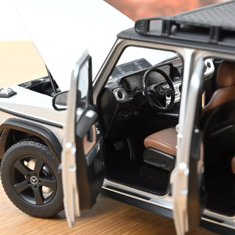 Mercedes G-Class 2024 - Iridium Silver 1:18