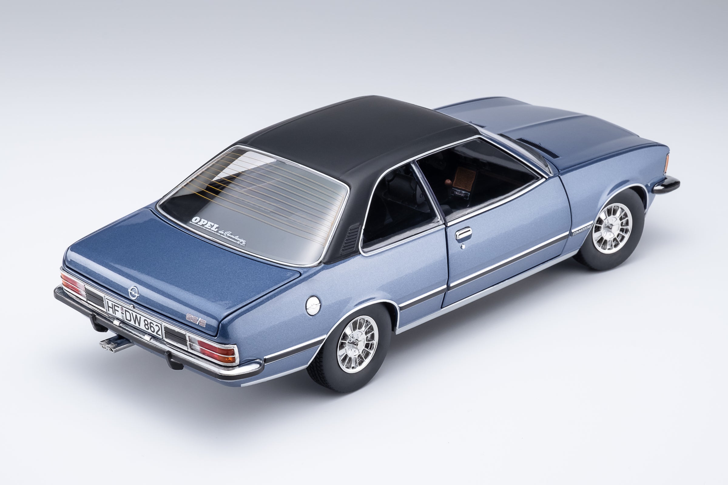 Opel Commodore Jumbo - Classic Courses