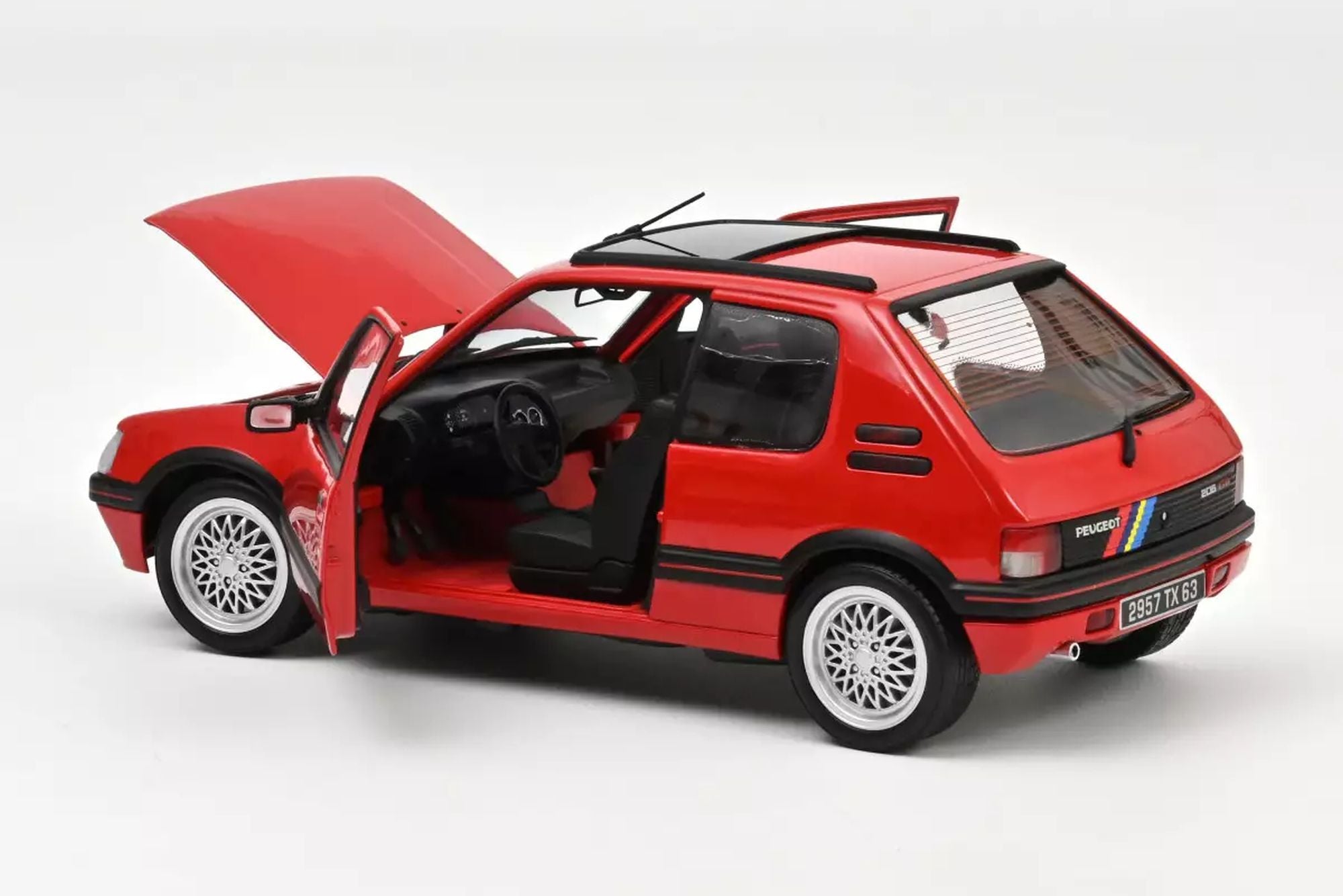 Peugeot 205 Gti 1.9 Pts Déco 1991 Vallelunga Red 1:18 Model