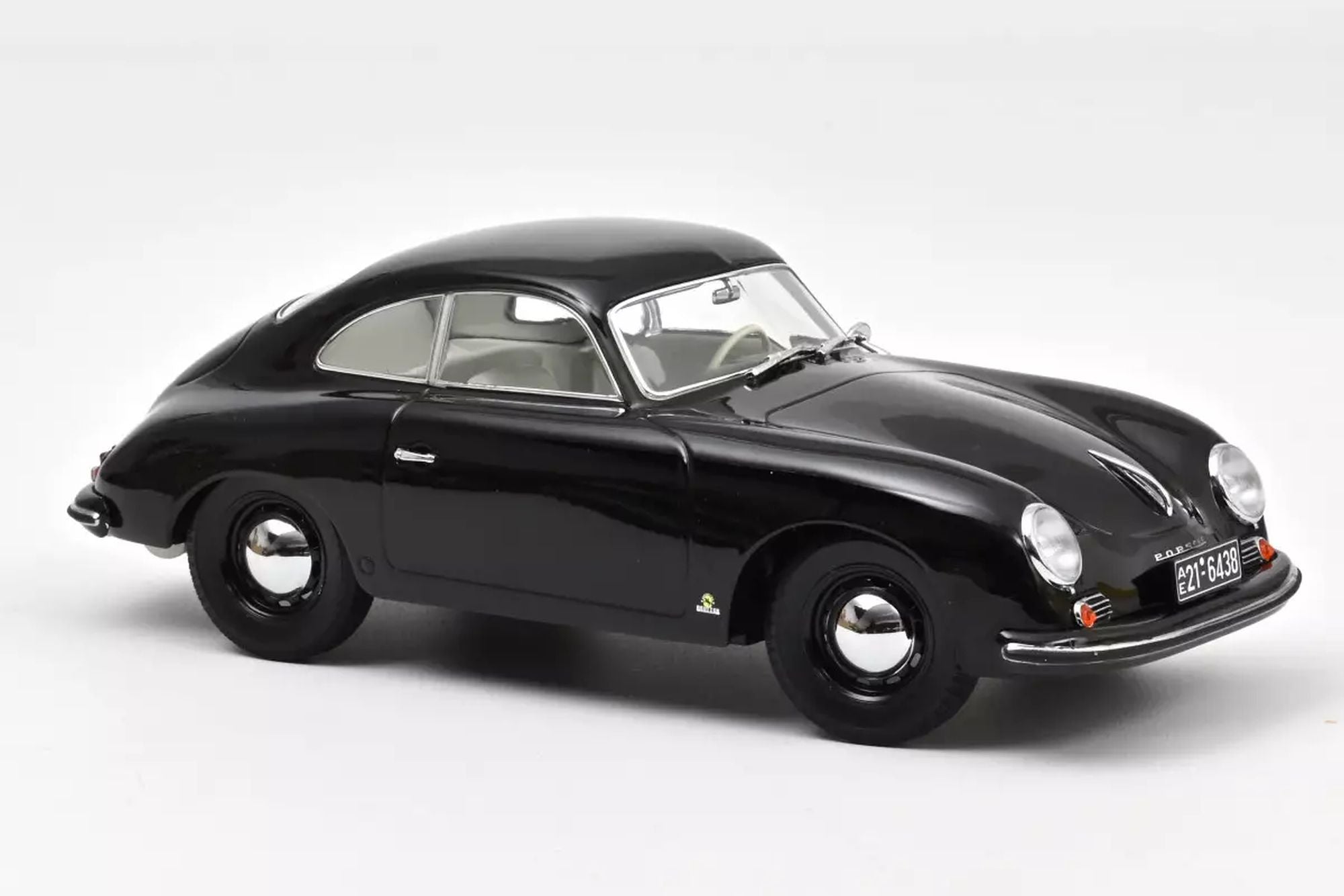 1/18 Diecast Solido Porsche 356 PRE-A Model Car in Beige 1/18 Diecast Solido Porsche 356 PRE-A Model Car in Beige