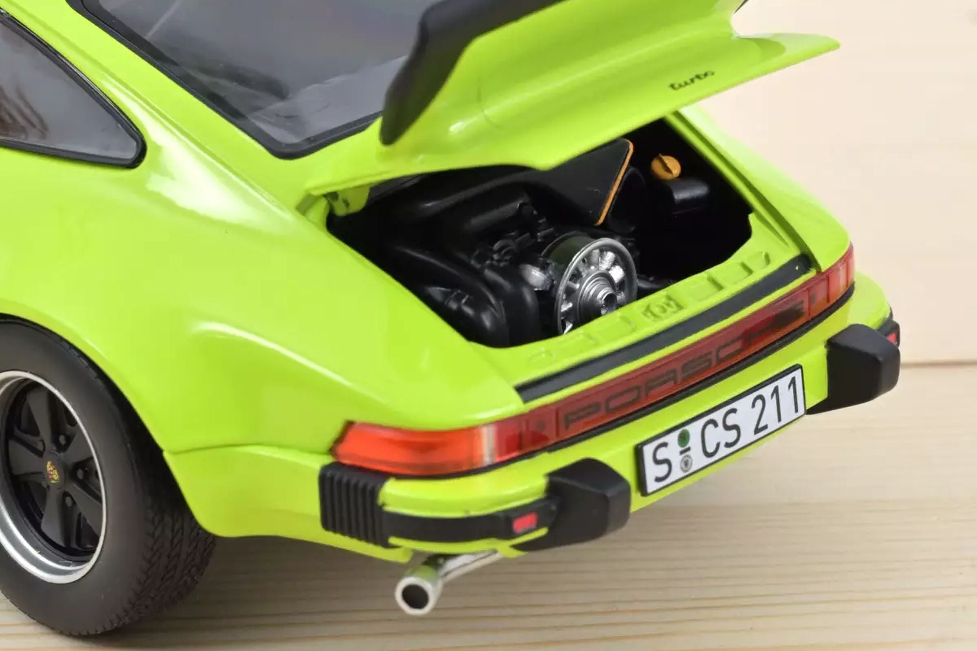 porsche-911-turbo-30-1976-