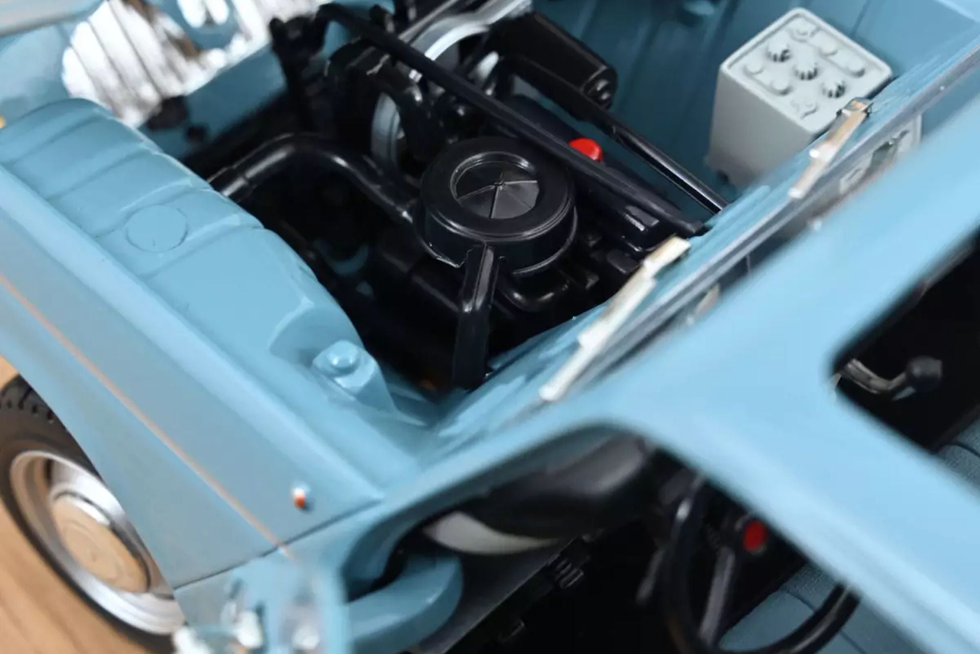 Renault 4 L 1966 - French Blue 1:18 – Thomas Langejürgen