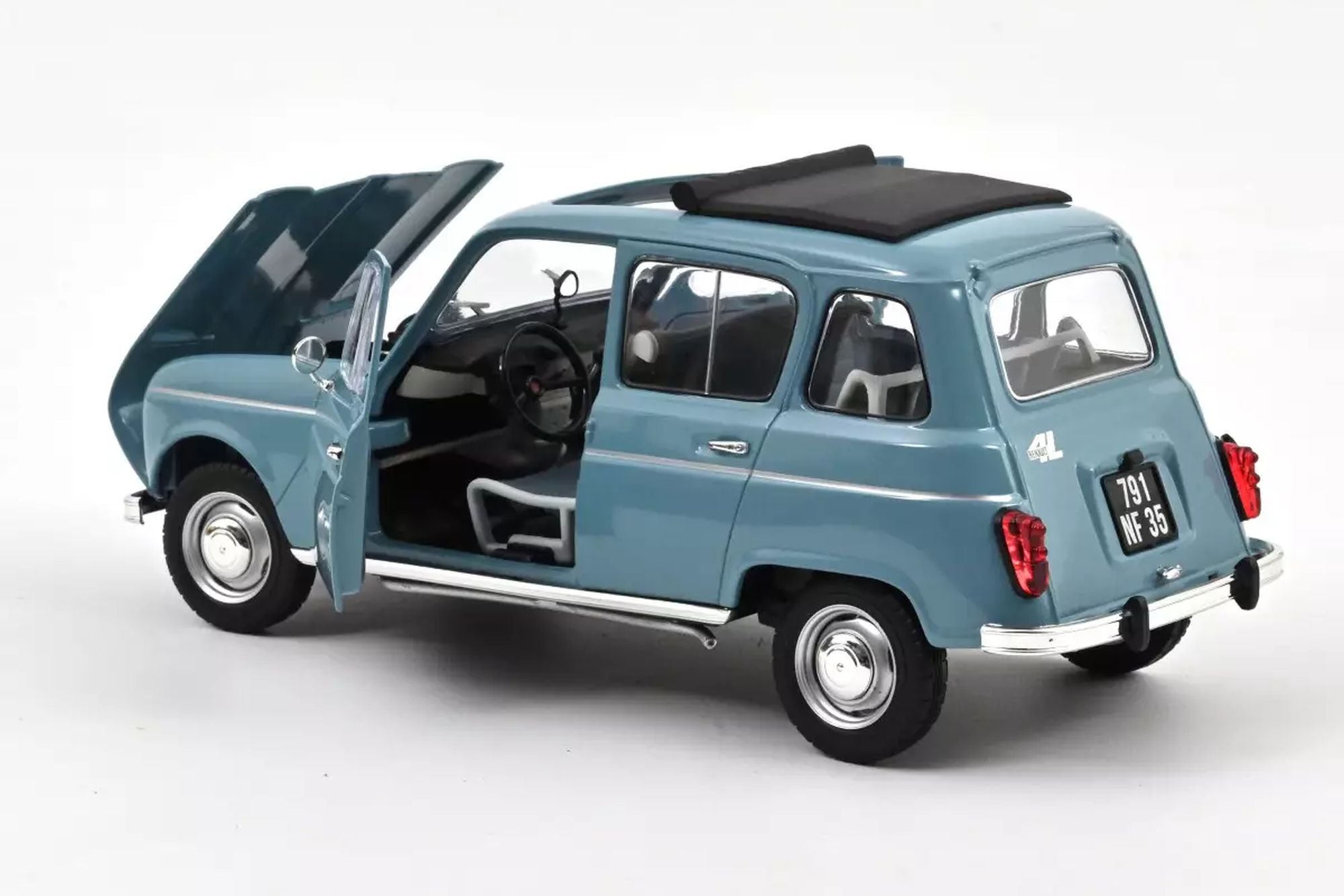 Renault 4 L 1966 - French Blue 1:18 – Thomas Langejürgen