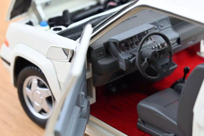 Renault Supercinq GT Turbo Ph II 1989 - panda white 1:18
